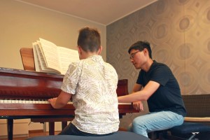 Klavierunterricht-Hause-Piano-lessons-home-Yu-Tang-Berlin-02